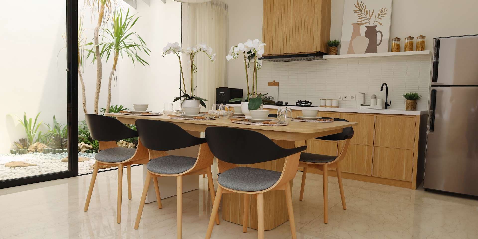 Jadine interior 4